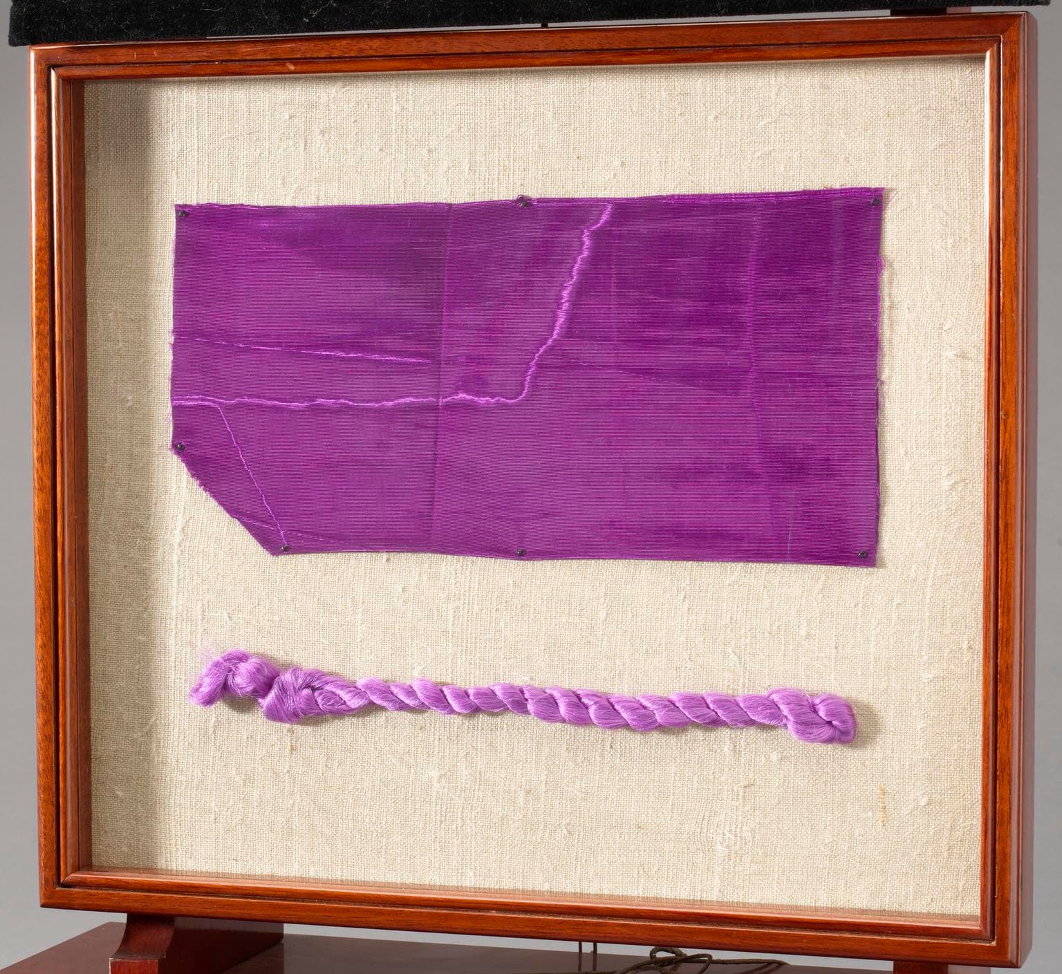 Perkin's mauveine and synthetic dye history